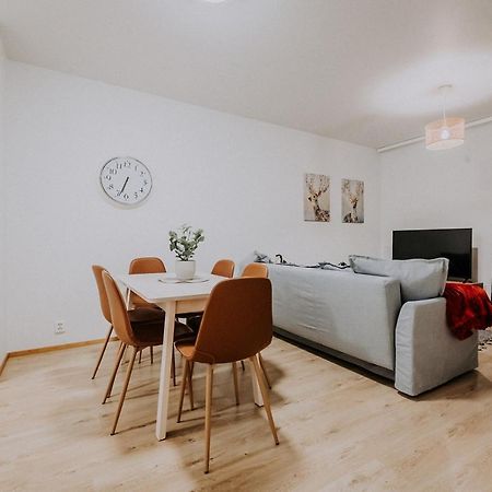 Apartment, Sleepwell, Tyynimeri With Private Parking And Optional Private Sauna Helsingfors Exteriör bild