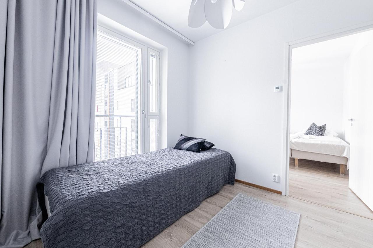 Apartment, Sleepwell, Tyynimeri With Private Parking And Optional Private Sauna Helsingfors Exteriör bild
