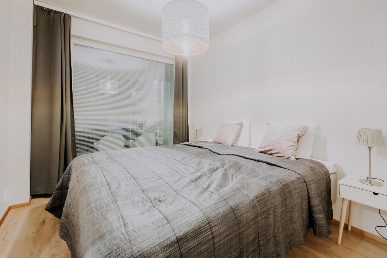 Apartment, Sleepwell, Tyynimeri With Private Parking And Optional Private Sauna Helsingfors Exteriör bild