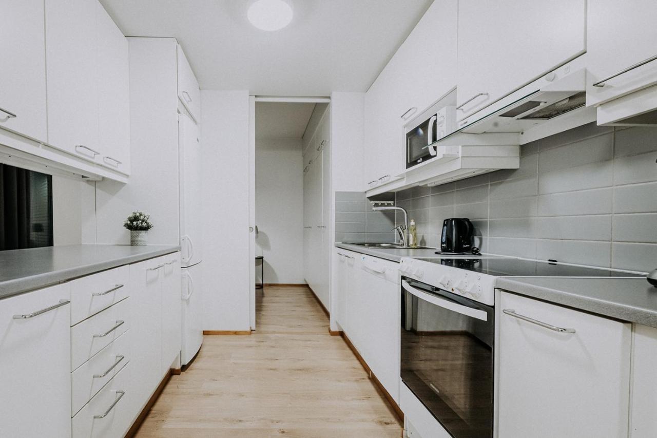 Apartment, Sleepwell, Tyynimeri With Private Parking And Optional Private Sauna Helsingfors Exteriör bild