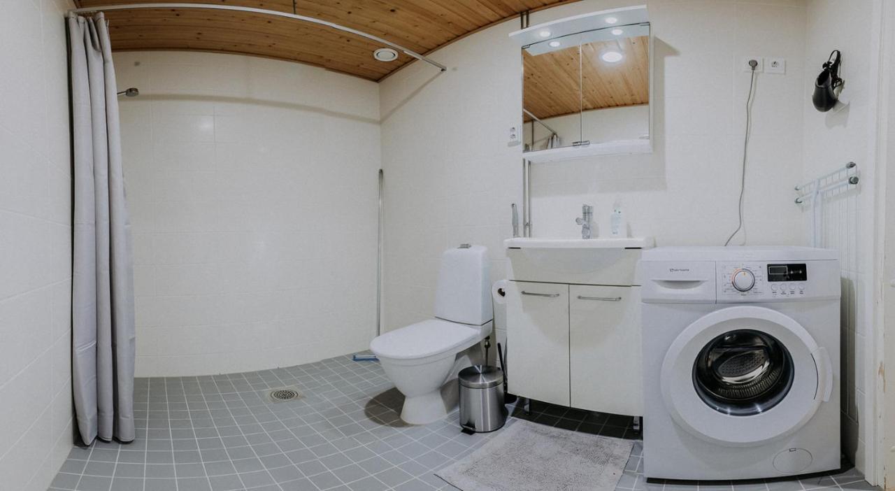 Apartment, Sleepwell, Tyynimeri With Private Parking And Optional Private Sauna Helsingfors Exteriör bild