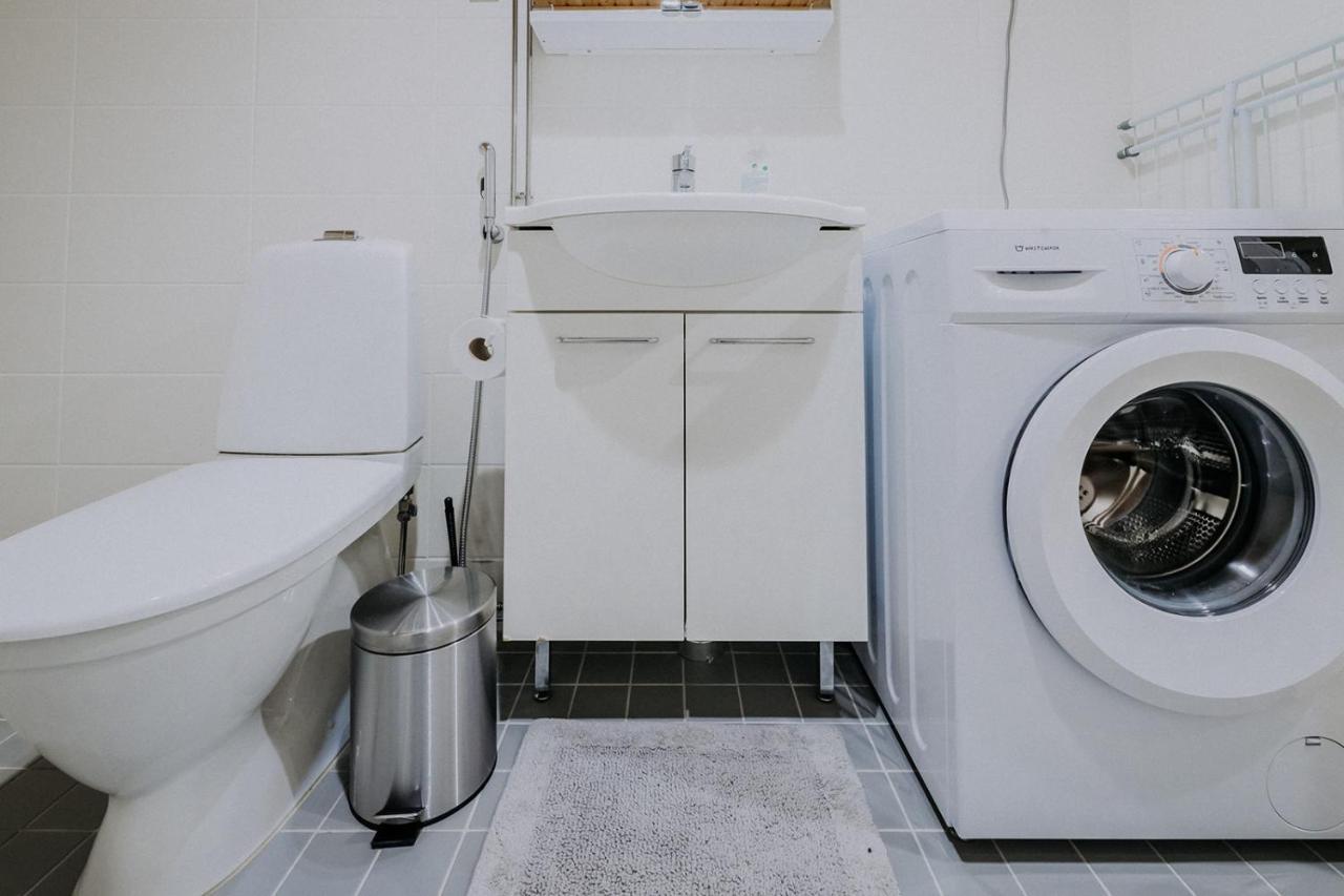 Apartment, Sleepwell, Tyynimeri With Private Parking And Optional Private Sauna Helsingfors Exteriör bild