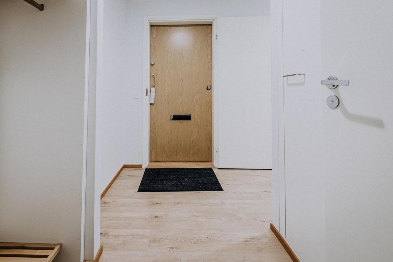 Apartment, Sleepwell, Tyynimeri With Private Parking And Optional Private Sauna Helsingfors Exteriör bild