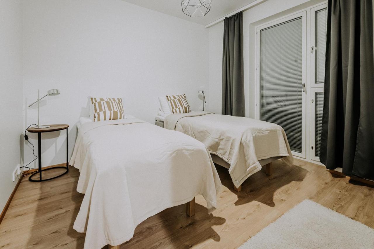 Apartment, Sleepwell, Tyynimeri With Private Parking And Optional Private Sauna Helsingfors Exteriör bild